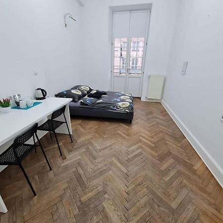 Fantastic - Ns51 Room A 华沙 外观 照片